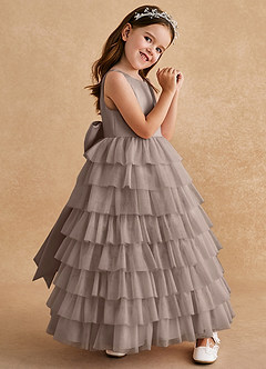 Azazie Twinkle Toes vestidos de niña de las flores Vestido de Gris Pardo de Tul de Corte En A con Lazo image3