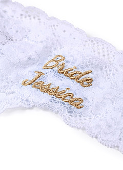 front Personliga broderade namn spetsstringtrosor för bröllop