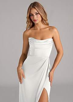 Azazie Johana Robes de demoiselle d'honneur Robe Sirène Convertible en Satin extensible Épaule décolletée Blanc image2
