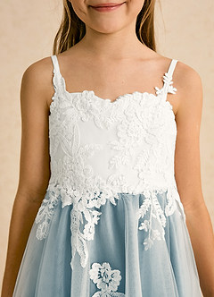 Azazie Coraline Blumenmädchenkleider A-Linie Spitze Kleid Elfenbein Stimmungsvolles Blau image6