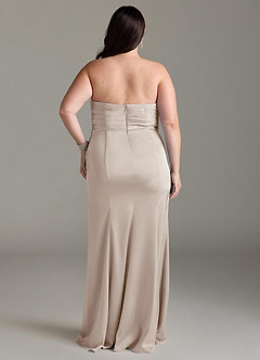 Azazie Yola Robes de demoiselle d'honneur Robe Fourreau Convertible en Satin extensible Plissee mit V-Ausschnitt Givre image10