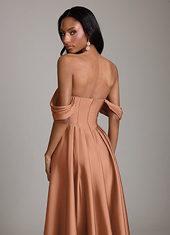Azazie Loisa Abiti da Damigella Abito A-Line in Raso Elasticizzato a Spalla Scoperta Bronzo image4