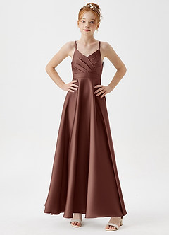 Azazie Avelina Junior Robe Trapèze en Satin extensible Plissée Expresso image3