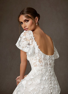 Azazie Vivienne Wedding Dresses Diamond White A-Line Sweetheart Lace Dress image12