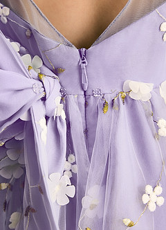 Azazie Elowen Robe Demoiselle D'honneur Fillette Robe Trapèze en Dentelle Encolure en Forme de Cœur Lilas image7