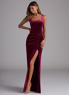Azazie Mero Robes de demoiselle d'honneur Robe Fourreau en velours Plissée Cabernet image1