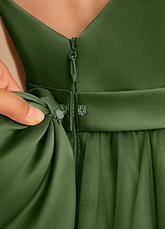 Azazie Patootie vestidos de niña de las flores Vestido de Oliva de Tul de Corte En A con Tirante Espagueti image7