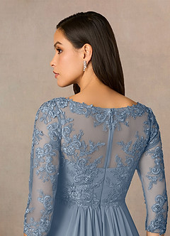 Azazie Hayek Mère de la mariée Robes Robe Trapèze en Mousseline de soie Col V en dentelle Violet Crépusculaire image5