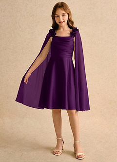 Azazie Resa Girls Formal Robe Demoiselle D'honneur Fillette Robe Trapèze en Mat Satiné Plissée Grain De Raisin image3