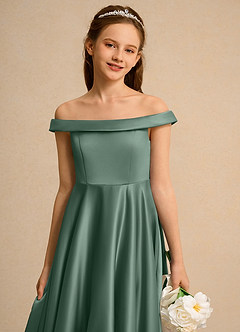 Azazie Teeny Junior Formal vestidos de niña de las flores Vestido de Eucalipto de Satin Mate de Corte En A con Plisado image7