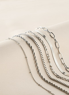 front Conjunto de pulseras de 6 piezas con múltiples cadenas