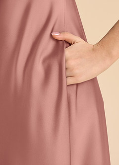 Azazie Sissy Junior Robe Trapèze en Satin extensible Épaule décolletée Rosette image7