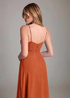 Azazie Terese Vestidos de damas de honor Vestido de Naranja Quemada de Gasa de Corte en A con Plisado image7