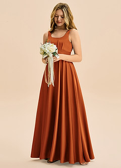 Azazie Gabby Junior Vestido de Canela de Satén Elástico de Corte en A con Plisado image4