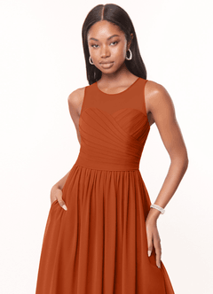 Azazie Nina Vestidos de damas de honor Vestido de Naranja Quemada de Gasa de Corte en A con Plisado image5