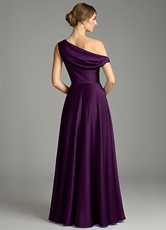 Azazie Xanthe Robes de demoiselle d'honneur Robe Trapèze en Satin extensible Épaules dénudées Grain De Raisin image2