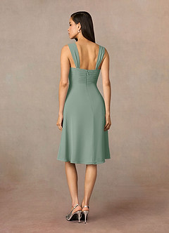 Azazie Olivia Mère de la mariée Robes Robe Trapèze en Mousseline de soie Encolure carrée plissée Sauge D'argent image5