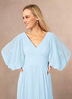 Azazie Zahara Mère de la mariée Robes Robe Trapèze en Mousseline de soie Col V plissé Bleu Ciel image5