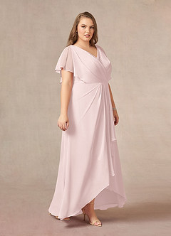 Azazie Eliza Mère de la mariée Robes Robe Trapèze en Mousseline de soie Col V plissé Rose Pâle image9