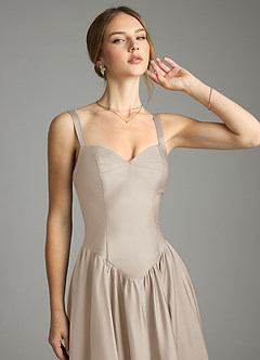 Azazie Evadina Vestidos de damas de honor Vestido de Escarcha de Satén Elástico de Corte en A con Corsé image5