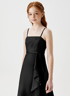 Azazie Kaylee Junior Vestido de Negro de Satén Metálico de Corte En A con Con cinturón image6