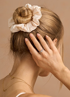 front Olivia Vigselring