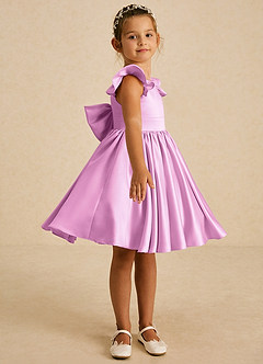 Azazie Tootsie Blumenmädchenkleider A-Linie Schleifen Matte Satin Kleid Bonbonrosa image4