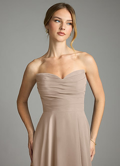 Azazie Ayla Abiti da Damigella Abito A-Line in Chiffon Scollo a Cuore Taupe image5