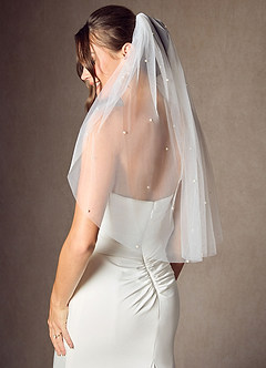 front Jenna Pearl Waist Length Veil