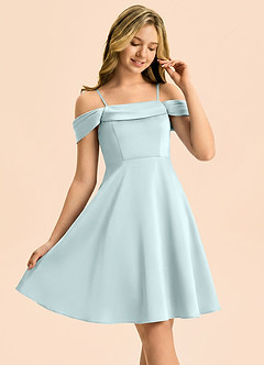 Azazie Anselie Junior Robe Trapèze en Satin extensible Épaules dénudées Verre De Mer image1