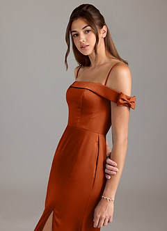Azazie Zayla Robes de demoiselle d'honneur Robe Trapèze Convertible en Satin extensible Épaule décolletée Orange Brûlée image2