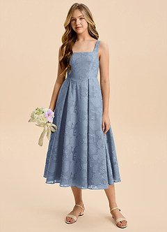 Azazie Amalie Junior Vestido de Azul Polvoriento de Devorado Floral de Corte en A con Volante image3