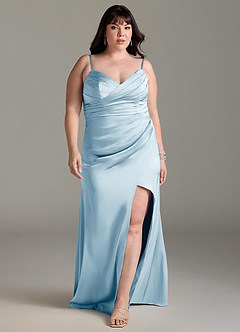 Azazie Yola Robes de demoiselle d'honneur Robe Fourreau Convertible en Satin extensible Plissee mit V-Ausschnitt Bleu Ciel image9