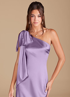Azazie Capri Vestidos de damas de honor Vestido de Lila de Satén Metálico de Corte Recto con Hombro unilateral image5