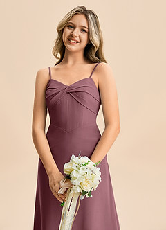 Azazie Jordyn Junior Vestido de Sangrado de Gasa de Corte en A con Escote de Corazón image7