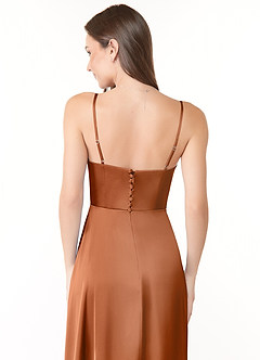 Azazie Halsey Robes de demoiselle d'honneur Robe Fourreau en Satin extensible Fente Latérale Cuivre image3