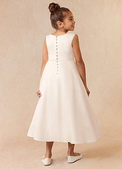Azazie Lindy vestidos de niña de las flores Vestido de Alabastro Blanco de Satin Mate de Corte En A con Plisado image6