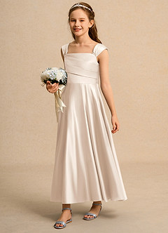 Azazie Bundle Junior Formal 플라워 걸 드레스 A라인 주름진 매트 새틴 발목 길이 드레스 image5