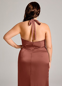 Azazie Valerie Robes de demoiselle d'honneur Robe Sirène en Satin extensible Plissée Auburn image8