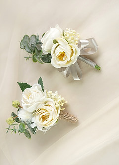 front Groomsmen Rustic Boutonniere