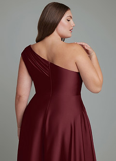 Azazie Melanie Jurken voor bruidsmeisjes Jurk van Stretch Satijn met A-lijn Off-shoulder Cabernet image13