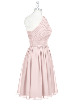 Azazie Katrina Robes de demoiselle d'honneur Robe Trapèze en Mousseline de soie Ue épaule Rose Pâle image8