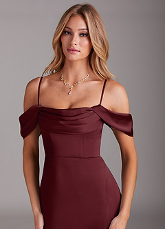 Azazie Saige Robes de demoiselle d'honneur Robe Fourreau en Satin extensible Épaule décolletée Cabernet image2