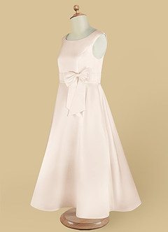 Azazie Lindy vestidos de niña de las flores Vestido de Alabastro Blanco de Satin Mate de Corte En A con Plisado image15