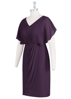 Azazie Julia Abiti per la Madre della Sposa Abito Tubino in Chiffon con Scollo a V a Pieghe Prugna image8