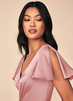 Azazie Soren Robes de demoiselle d'honneur Robe Trapèze en Satin extensible Plissée Rose Poudré image11