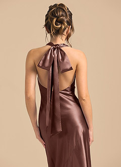 Azazie Velli Robes de demoiselle d'honneur Robe Fourreau en Satiné métallisé Col Haut Expresso image6