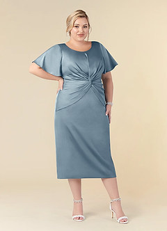 Azazie Everlyn Mère de la mariée Robes Robe Fourreau en Satin extensible Plissée Bleu Poussiéreux image6