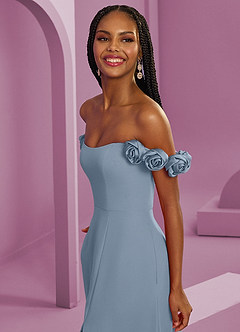 Barbie ♥ Azazie Suknie dla druhen Rozkloszowana szyfonowa sukienka z odkrytymi ramionami i kwiatowymi rozetkami image5