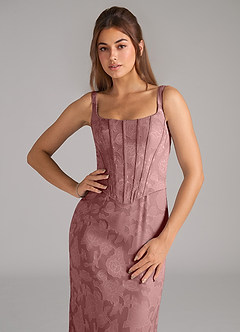 Azazie Kenna Robes de demoiselle d'honneur Robe Fourreau en Blumen-Burnout Fente Latérale Rose Poussiéreuse image6